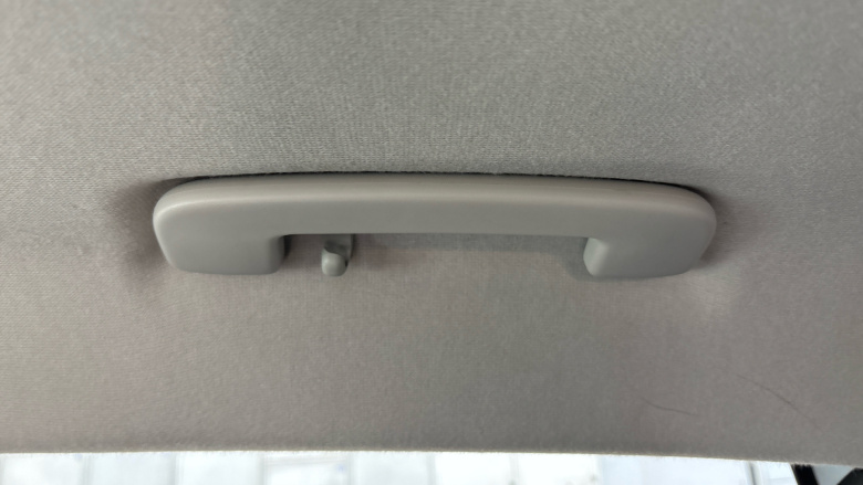 Renault Clio 1.0 TCe 100 Iconic 5dr Petrol Hatchback